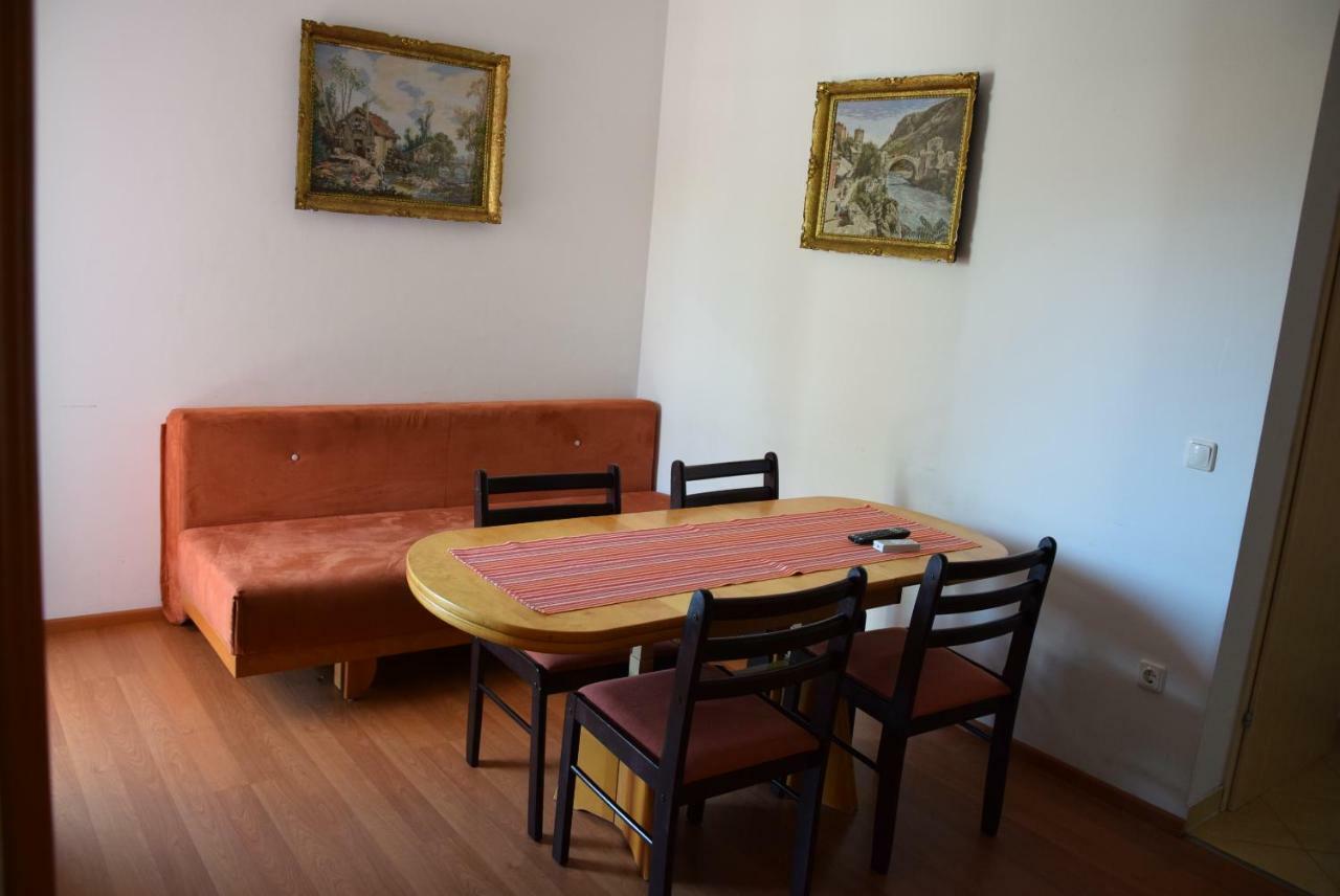 Apartmani Diana 梅杜林 外观 照片